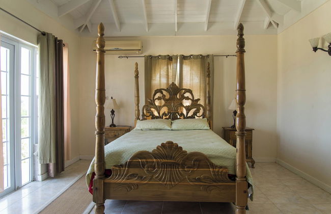 Hatfield South Villa - Photo 14