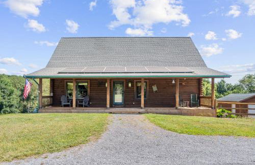 Mountain Escape on 6 acres w Hot Tub & Privacy - Foto 63