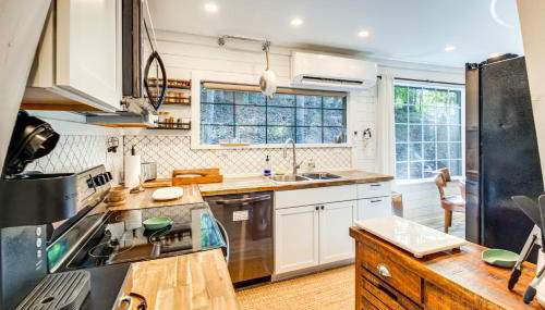 Deck and Grill Cozy Cottage in Talking Rock! - Foto 4