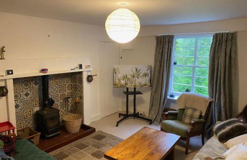 Kirkton Cottage whole house in Cairnie Aberdeenshire - Photo 11