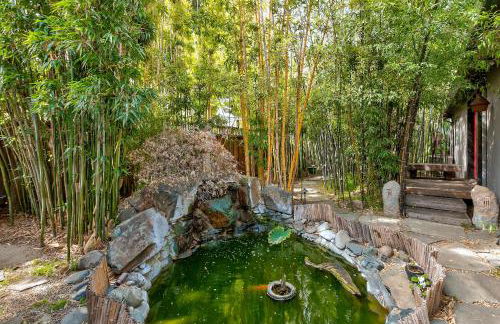 Santana Row Garden Retreat Private Executive Residence with Koi Pond and Waterfall Walk to Santana Row Valley Fair Dining and Shopping Private Entrance - Photo 38