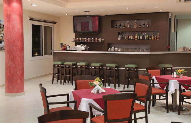 Hotel Sea Breeze - Foto 16