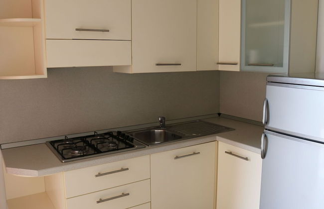 Holiday Home with Nicely Decorated Interior near Lake Garda - Foto 7