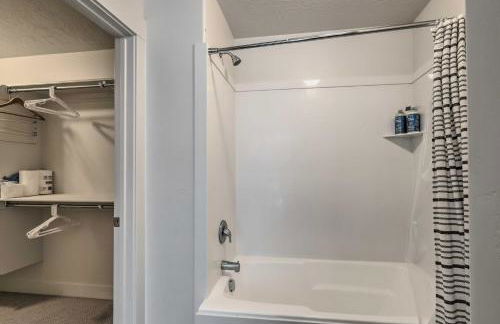 Lovely Vineyard Getaway Less Than 1 Mi to Utah Lake! - Foto 15