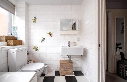 GuestReady - Fantastic home in the heart of London - Foto 39