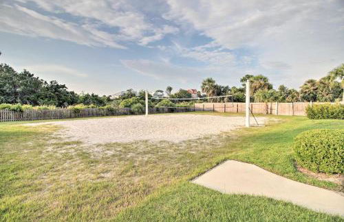 Oceanfront St Helena Island Condo with Beach Access! - Foto 24