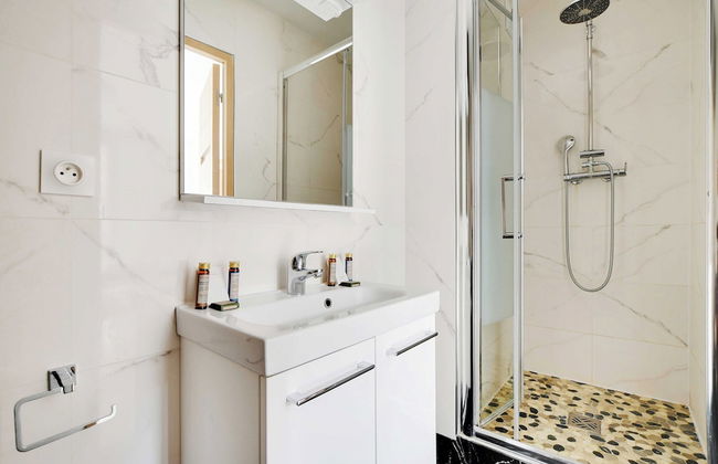 Authentic Apartment - 1br/5p - La Villette - Foto 9