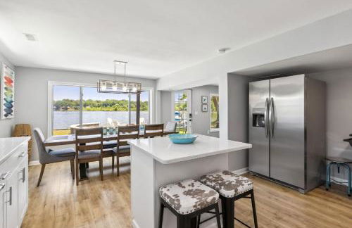 Landmark Lakehouse - luxury living in PLX - Foto 10