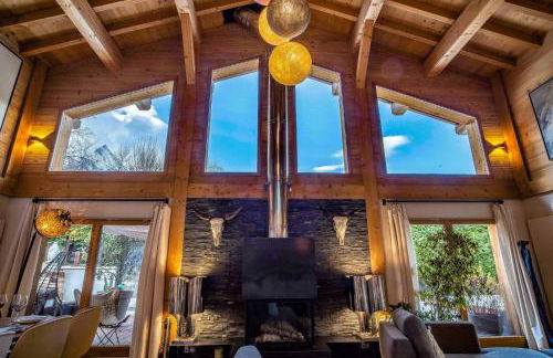 Chalet with garden close to the slopes - Photo 7