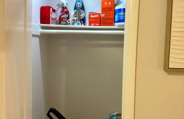 Mid-City Charm 2BR Near LAs Hotspots! - Foto 17