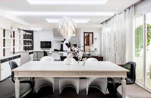 Boutique Townhouse with Hot Tub near Puerto Banus - Foto 2