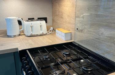 Modern Caravan 2025 with Decking - Foto 5