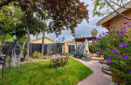 Minimalist Luxury Home With Botanic Garden - Foto 1