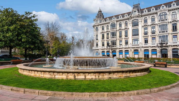 Hola Oviedo : Privado 2 - Hora Intro Paseo por la ciudad con guía local - Foto 3