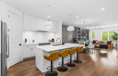 TWO Neighboring Homes Sleeps 24 Walk to 12 South - Foto 54