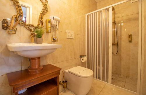 Villa Ferrara Resort con Piscina e Spazi per Eventi Privati, Laurea, Compleanno, Matrimonio - Foto 16