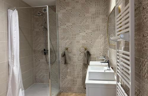 Gîte paisible dans château avec jardin, climatisation - FR-1-489-604 - Foto 12