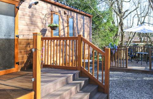 Burnside Lodge - Photo 11