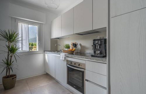 Casa al Lago di TSS' - Ampio Giardino Fronte al Lago - Perfetto per Famiglie e Gruppi a Calceranica al Lago - Foto 6