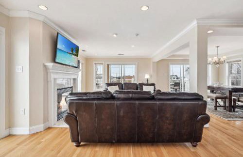 Sandy Toes Ocean Views Steps to Beach Deck - Foto 15