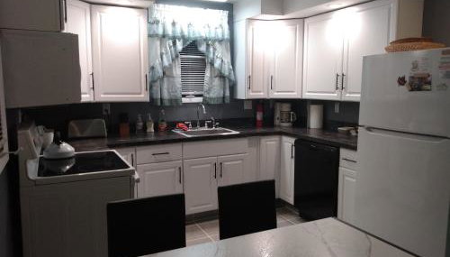 Mountain Retreat - Foto 4, stove, dishwasher, toaster