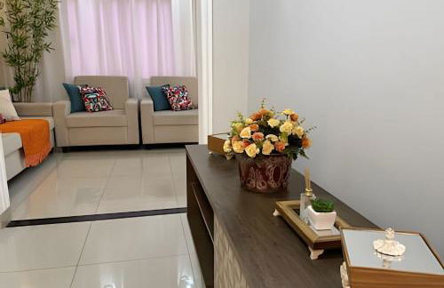 Espaçosa casa próxima ao Centro - Foto 32