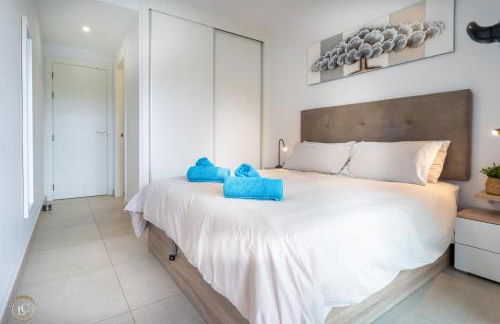 NEW - Flamenca Village - fantastic location! - Photo 9