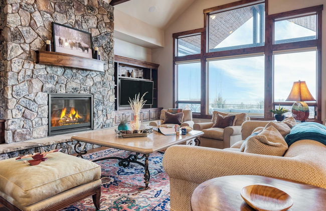 Heritage by Avantstay Luxe Oregon Retreat + Deck - Foto 6