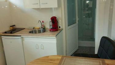 studio au calme wifi 600m centre ville parking privé - Photo 2