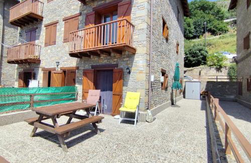 Apartamento con terraza y vistas panorámicas en Taüll con plaza de parking - Foto 8