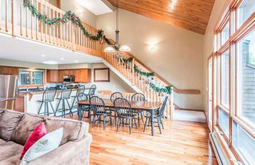 V3 Gorgeous SKI-IN Mountain View Townhouse with great views in Bretton Woods Fast wifi - Foto 8