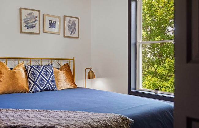 For Lake Sake by Avantstay Lakefront Hot Tub View - Photo 48