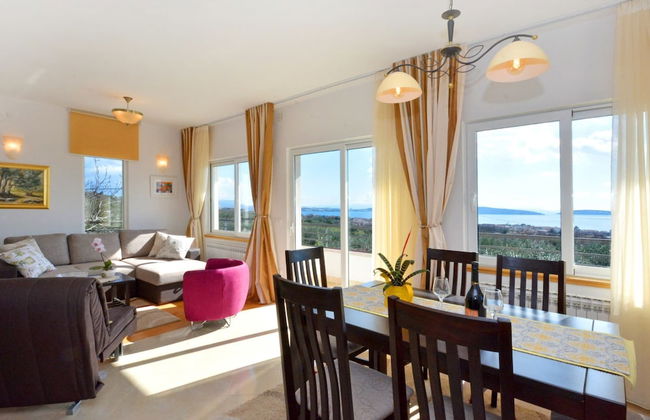 Attractive Villa in Kastel Luksic on Mount Kozjak - Foto 27