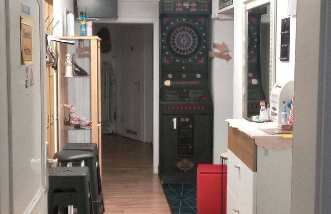 Charming 4-bedroom Apartment in Ludwigsburg With Central Heating - Foto 10