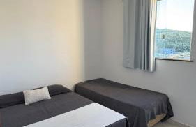 Apê centro de Capitólio- Condomínio Monitorado - 4º Andar - Vaga de Garagem - Foto 5