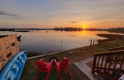 Marsh House, HOT TUB, Waterfront, KING bed, Close to Lejeune, - Foto 30