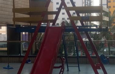 Apartamento T-44 com Vista para o Mar 50 metros da Praia Mongaguá Piscina Wi-Fi - Foto 17