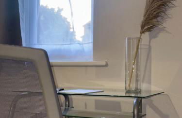 Zone 2 Modern 1 bed Flat with Seperate Office - Foto 19