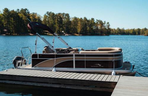 TC Lake Stay-Pontoon & SUP Rentals-King Room! - Foto 4