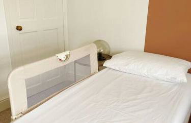 Family Friendly House in Norwich with Parking - Foto 8