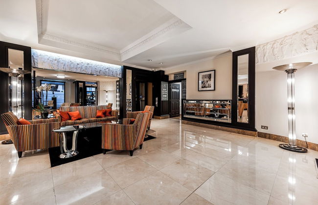 Pod Rooms - Nell Gwynn House Apartments - Photo 4