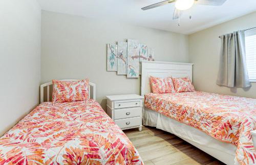 6 Mi to Caspersen Beach! Country Club Condo - Foto 14