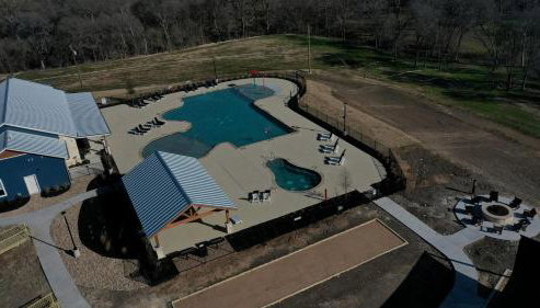 Modern Tiny House Rental Perfect for Glamping near Austin - Foto 5