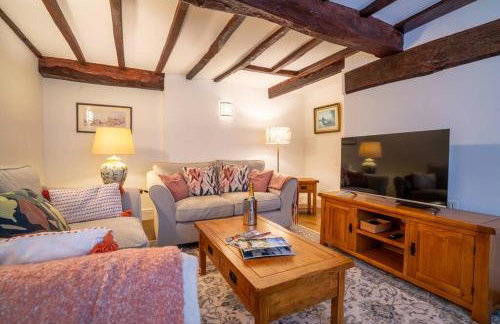 Central! 3 BR 2 Bath, sleeps 6, fast wifi - Foto 9