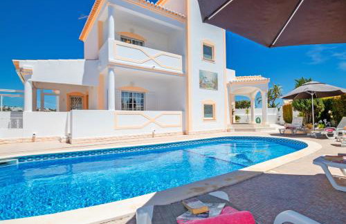 Villa Manihi - Moradia elegante com BBQ e piscina aquecível - Albufeira - Foto 6