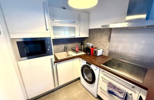 Piscine and golf - Geneva airport - ONU - Foto 9