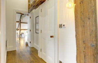 Loft 11 - Unique Apartment with Stunning Views - Photo 35