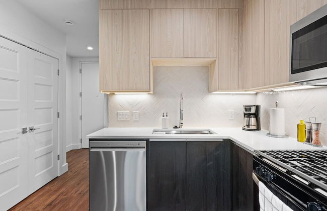 Upstay Newly Renovated Modern Apartment Near Soco - Foto 9