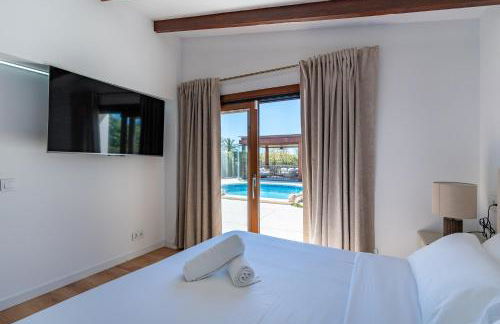 Villa con Piscina, BBQ y habitaciones ensuite by Can Panxo - Foto 38