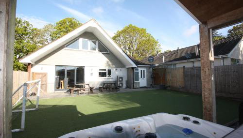 Four Corners Holiday Home with Hot Tub & Sauna - Foto 3